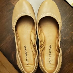 Lucky Brand Eleesia Nude leather flats size 8.5